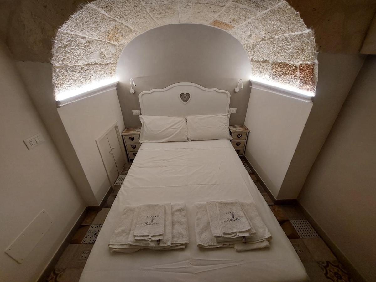 פולינאנו א מארה Dimora Altomare Holiday Suites - Locazione Turistica מראה חיצוני תמונה