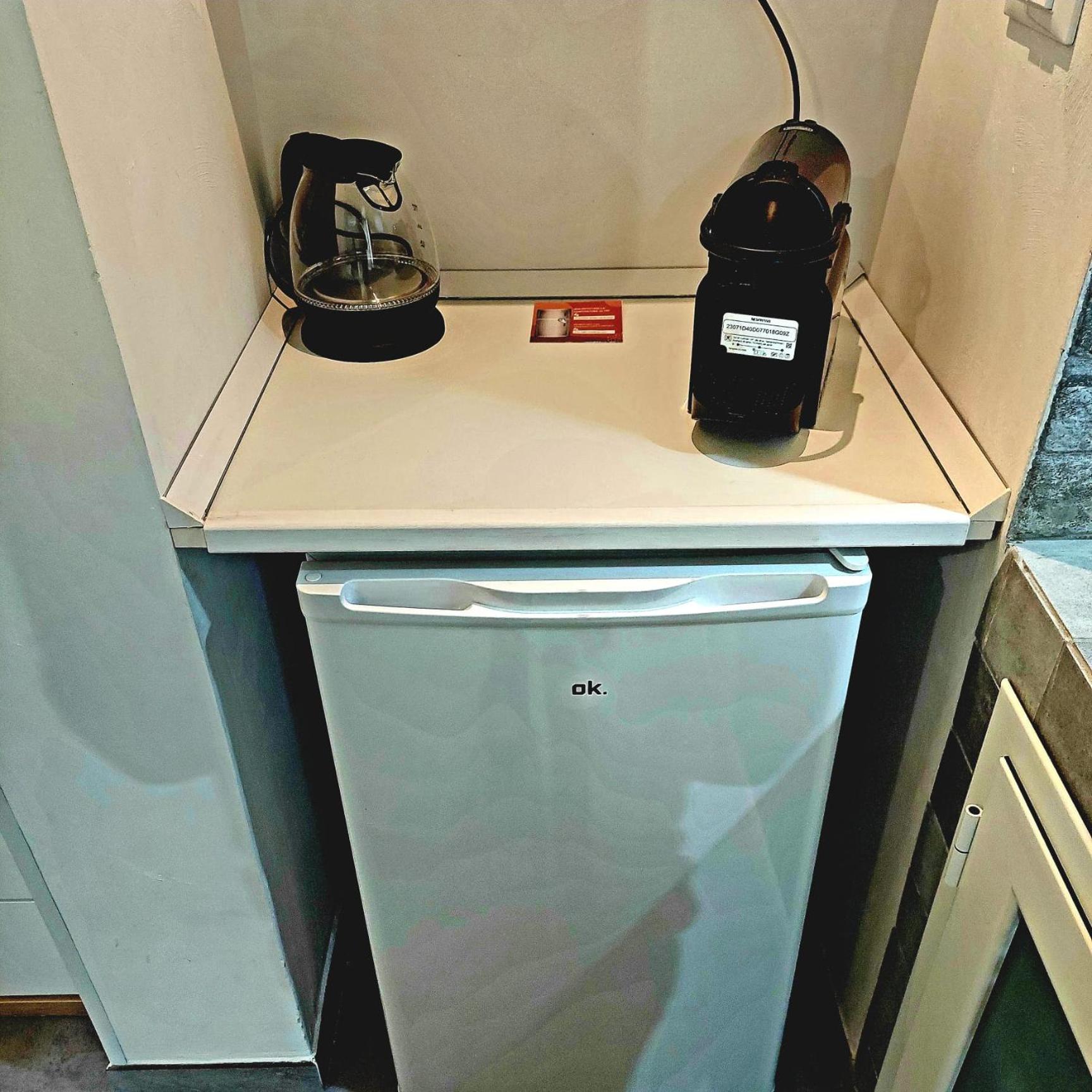פולינאנו א מארה Dimora Altomare Holiday Suites - Locazione Turistica מראה חיצוני תמונה